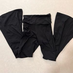 AERIE women’s High Rise Flare leggings